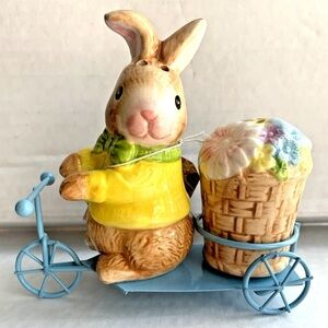 PIER 1 BUNNY RIDING FLOWER CART SALT & PEPPER SHAKERS NWT